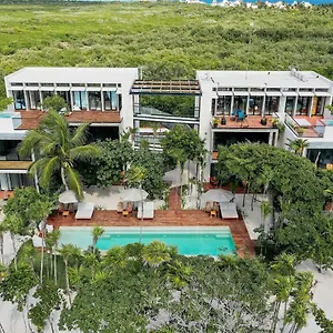 https://tulsayab-luxury-development.allrivieramayahotels.com